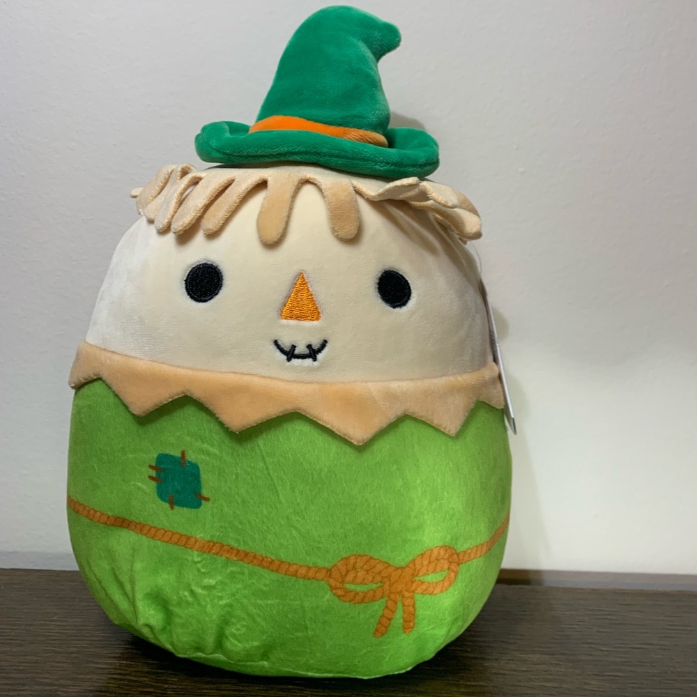 Samuel Squishmallow